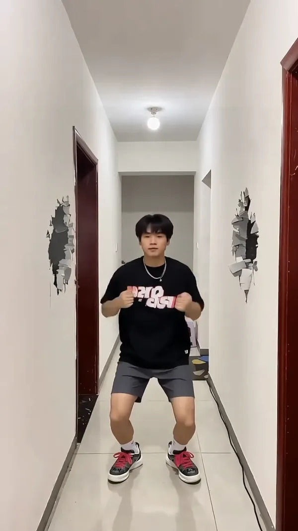 超火啄木摇特效🐦墙面破碎穿墙太搞笑 - C作品