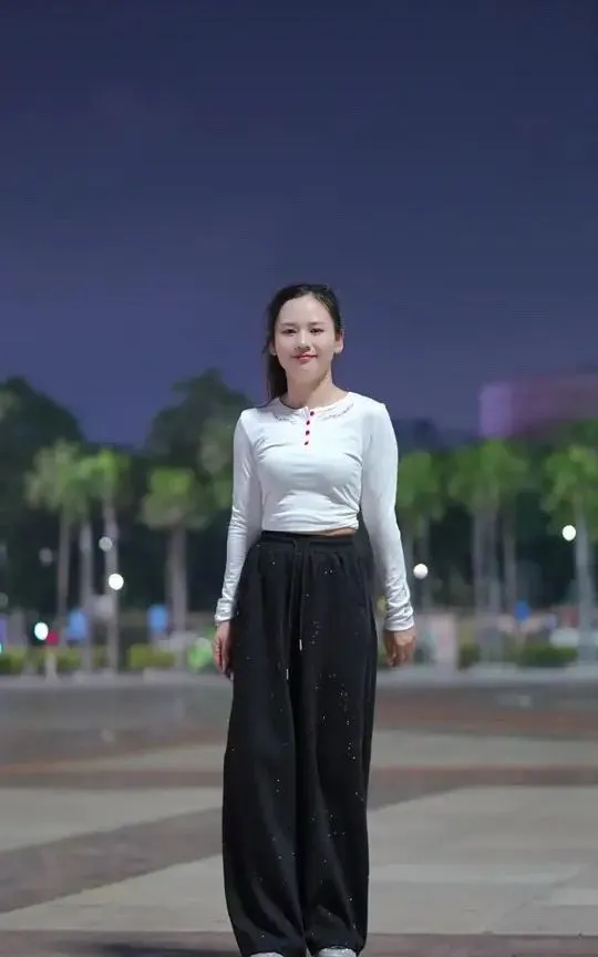 热门🔥广场舞《画你》 - 主图(AI艺术作品)