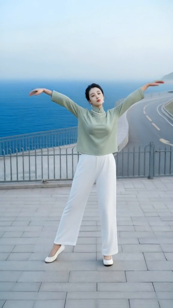 🔥热门广场舞《高山青》|导入照片你来跳 - 作品图1