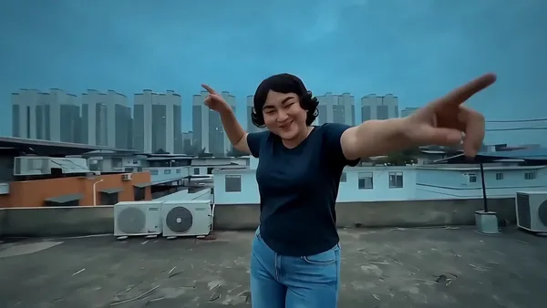 AI梦的翅膀已经受了伤🔥现在开跳 - 主图（AI艺术作品）