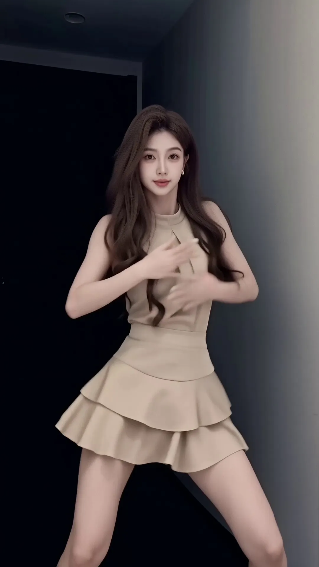 Wan2.7|全网都在跳的每那摇💃 - 作品图1
