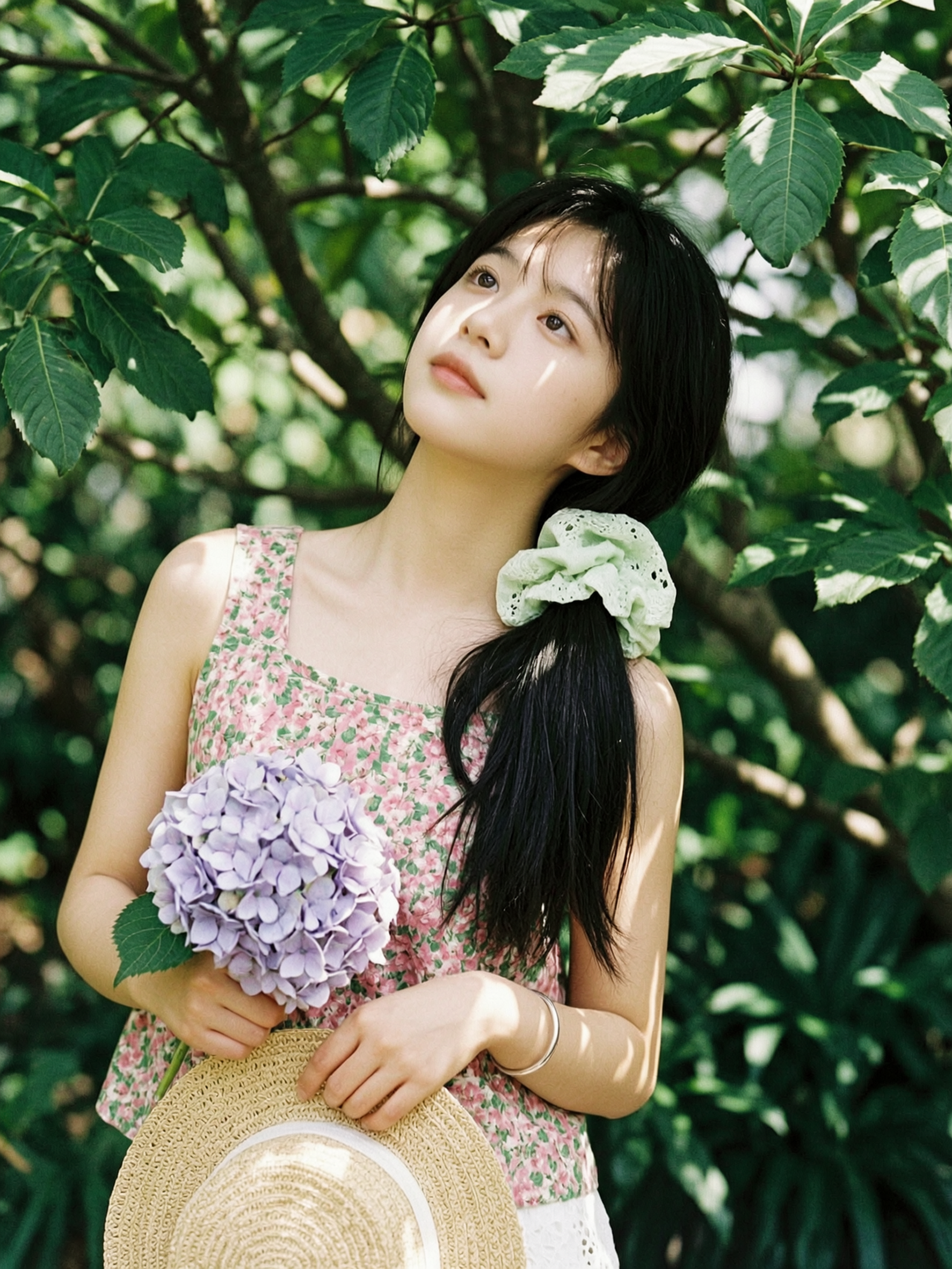 春夏胶片风格清新写真,导入照片做同款哦~ - 作品图1