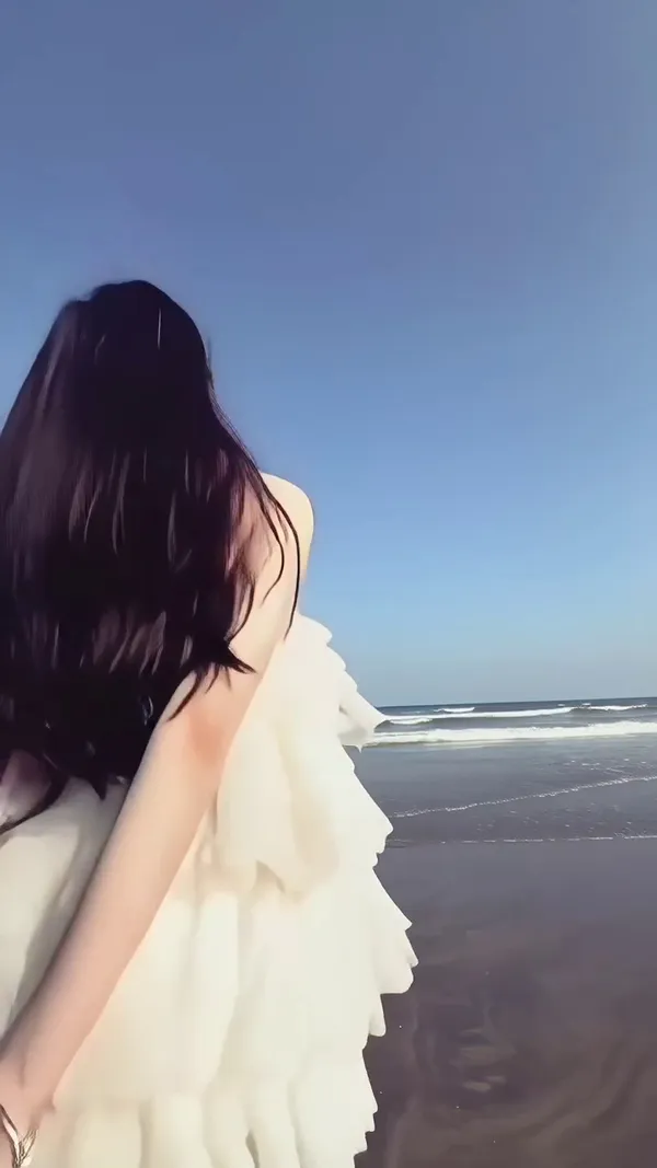氛围感慢动作‖我可以跟在你身后 - 主图(AI艺术作品)