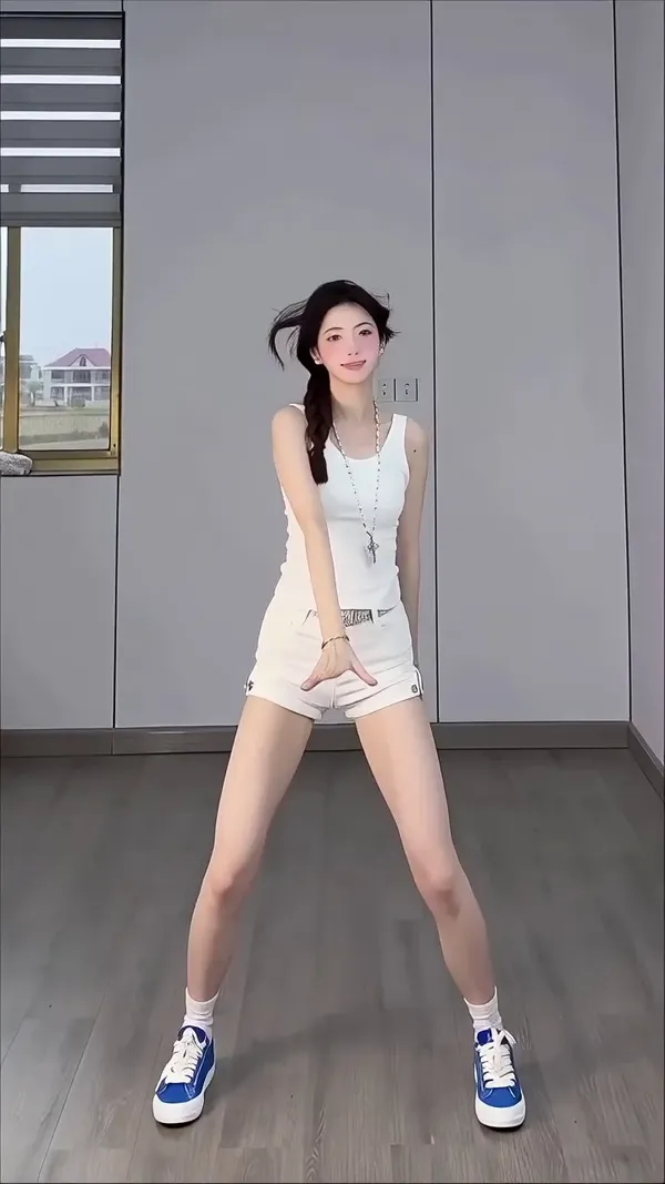 🔥热门·欧巴欧巴摇 - C作品
