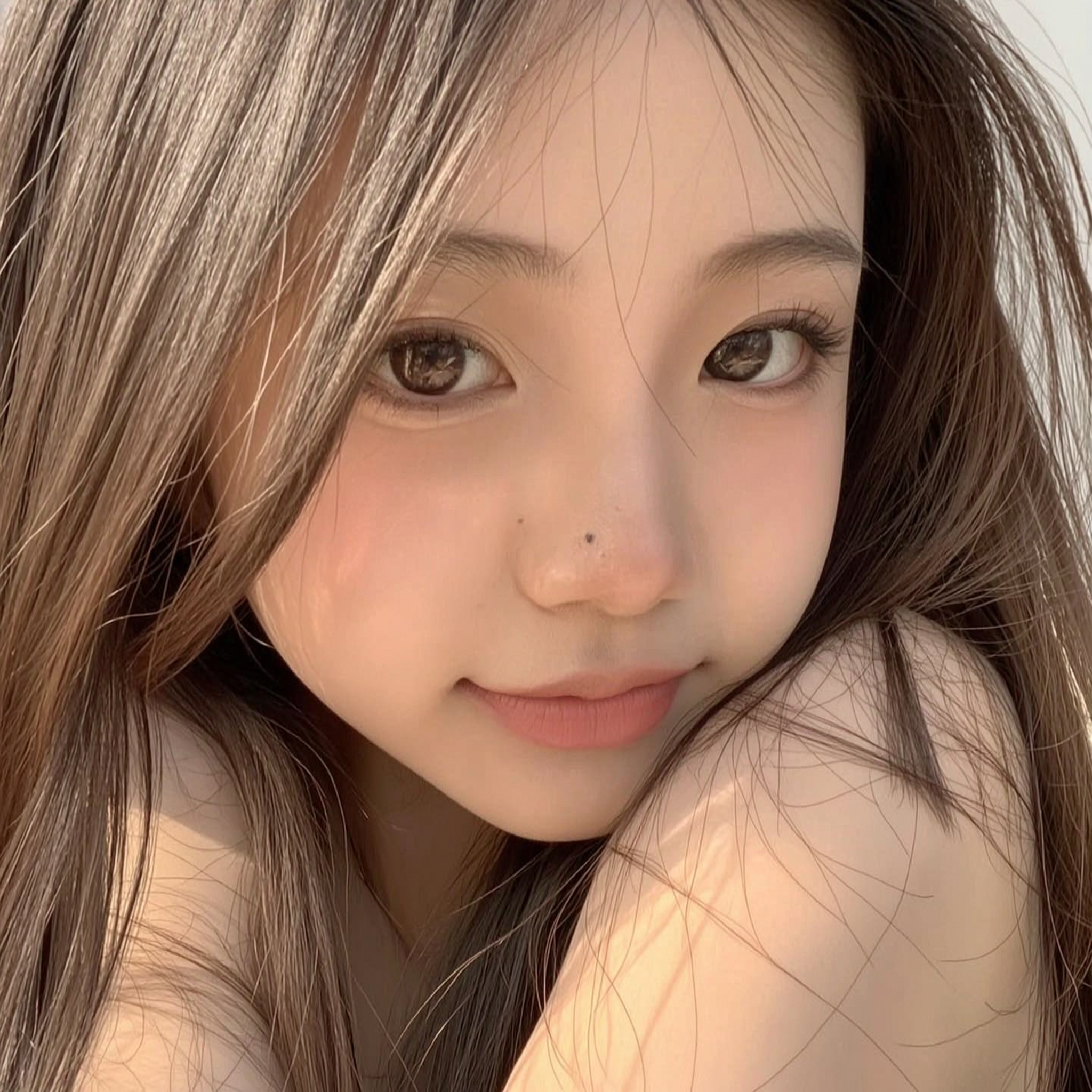 日光甜妹原生感大头自拍写真｜上传女生照片做同款 - 作品图1