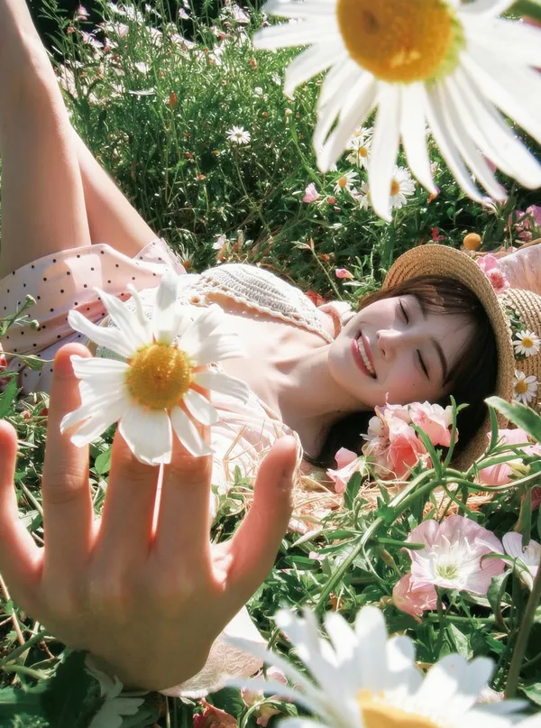 雏菊花丛少女夏日复古治愈风写真 - C作品