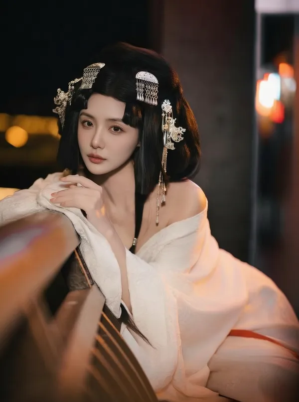 画皮小唯cos - 主图(AI艺术作品)