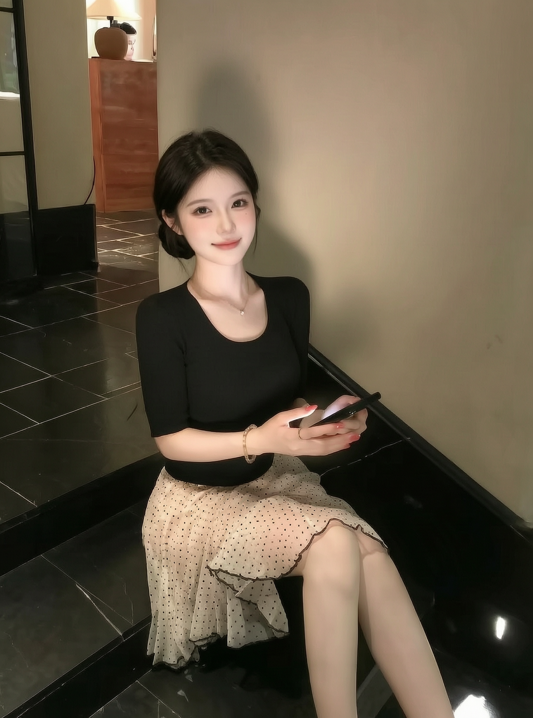 黑 + 波点裙气质日常照 - 作品图1